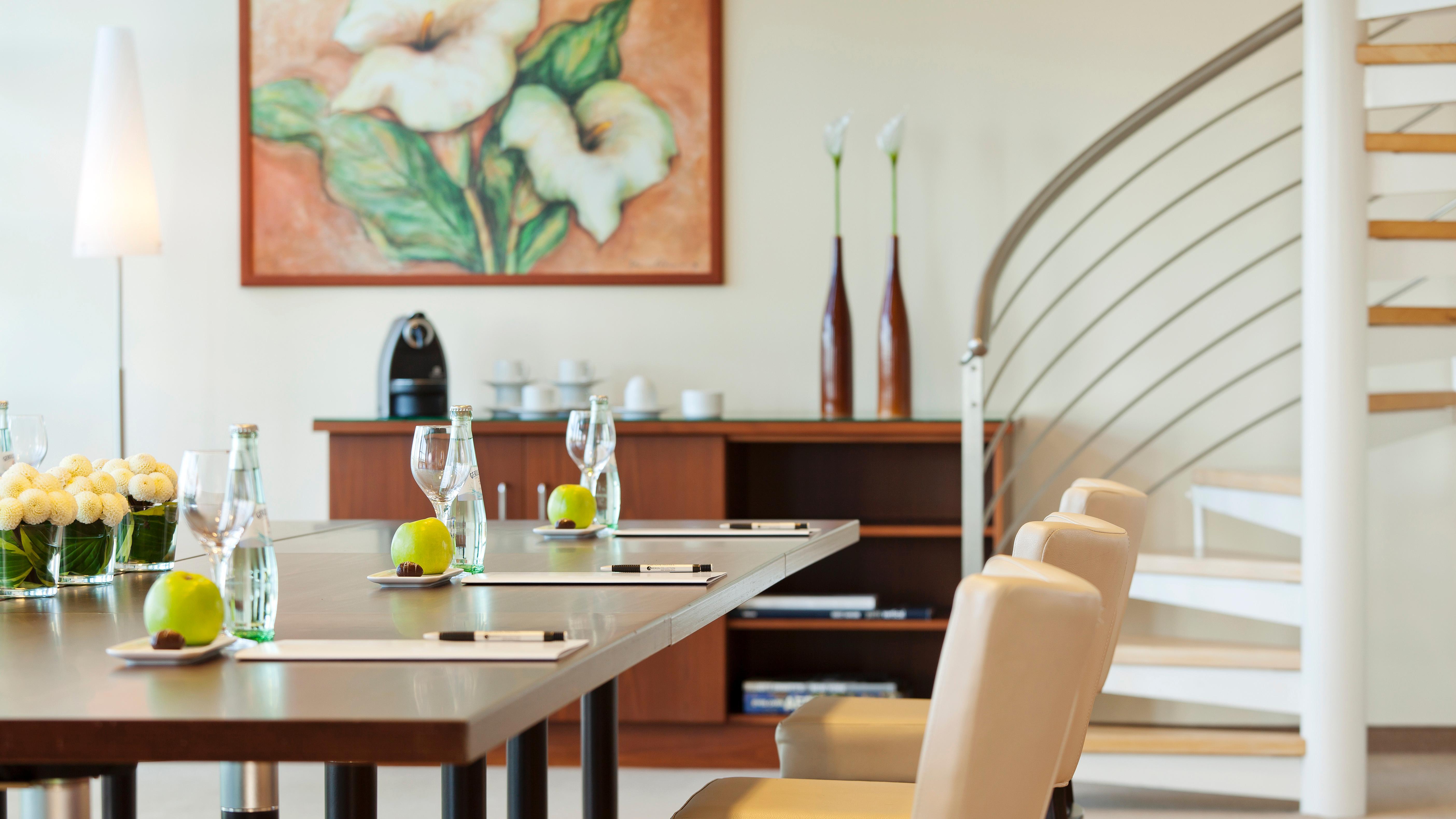 Ameron Abion Spreebogen Hotel 4*